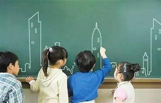 思明小学家长吃瓜视频,揭秘校园家长会幕后趣闻